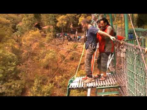 გოგა ხაჩიძე   Bungee Jumping In Nepal 160m